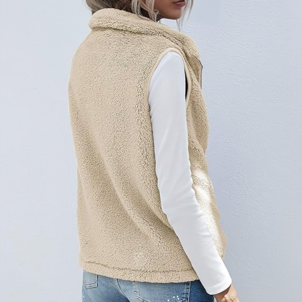 Mira – Weiche Fleece-Weste mit Stehkragen für Damen