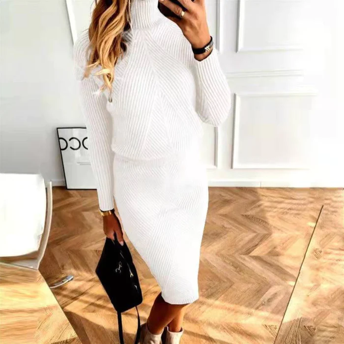 Elena – Elegantes Damen Knit Strick-Set mit figurbetontem Rock